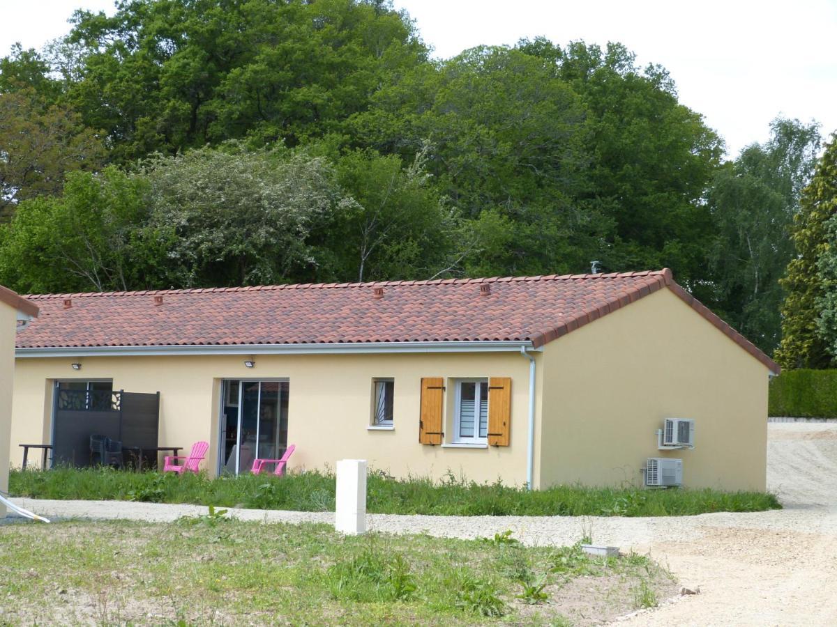 Domaine Des Hameaux Du Lac - Bg Saint-Pardoux-lʼOrtigier 外观 照片